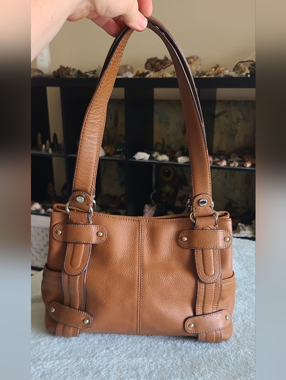 Tiganello Leather Shoulder Bag in Cognac Brown